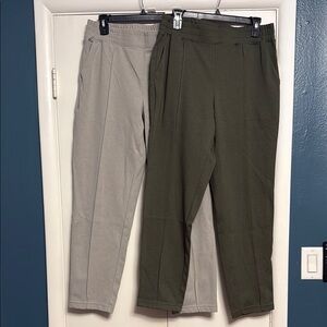 2 pairs Mondetta Trousers - Beige and Army Green